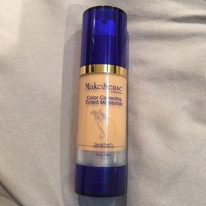 Senegence MakeSense Tinted Moisturizer- Medium